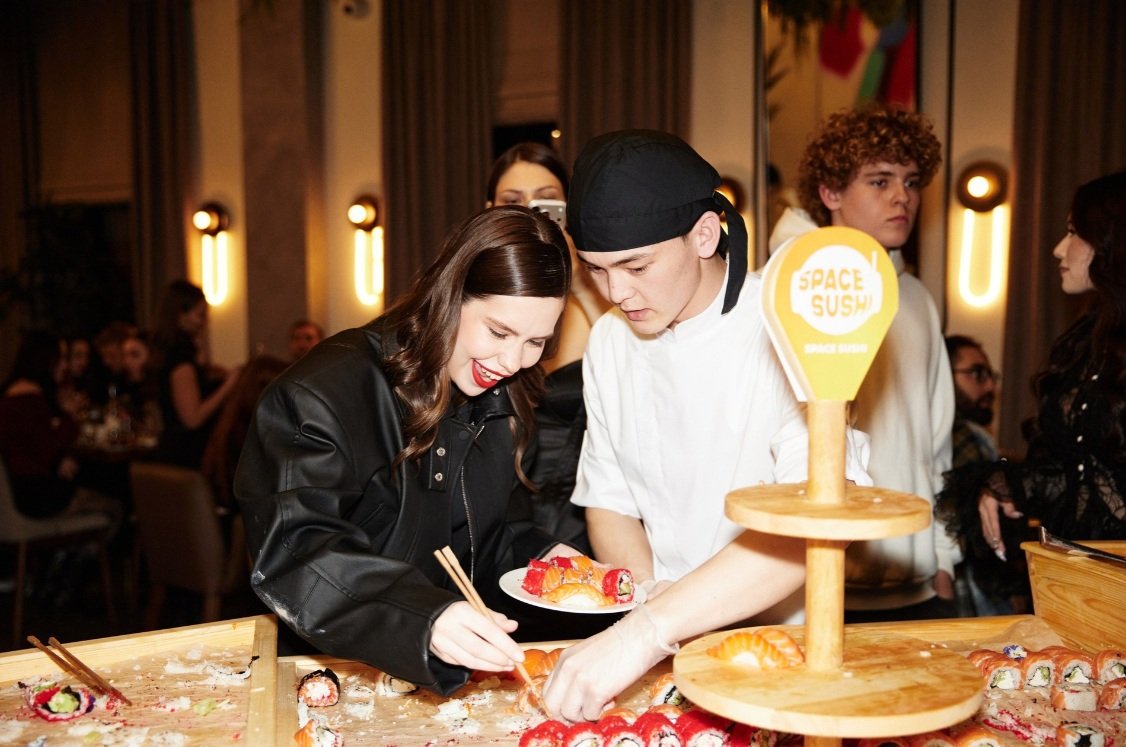 В Москве установлен национальный рекорд: самый большой суши-сет в истории России