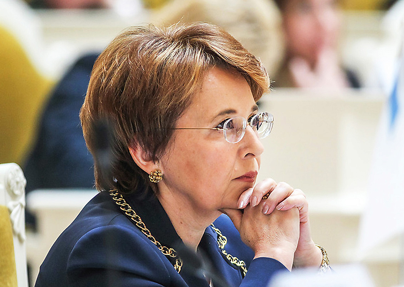 Мундеп Дмитриева сообщила о проблемах блокадников с передвижением по Петербургу из-за плохой уборки снега Мундеп Дмитриева сообщила о проблемах блокадников с передвижением по Петербургу из-за плохой уборки снега