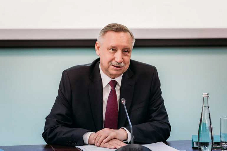 Политолог сравнил запрет «ходить голым в метро» с новым законопроектом Беглова о лае собак в ночное время Политолог сравнил запрет «ходить голым в метро» с новым законопроектом Беглова о лае собак в ночное время