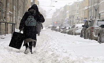 Жители Северной столицы ждут снегопадов в выходные. На уборку Смольного рассчитывать нет смысла